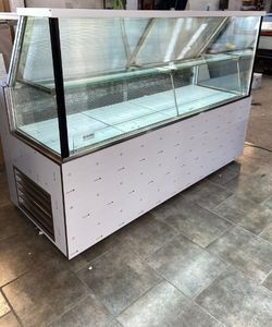 Batea Refrigerada Exhibidora con Mármol Negro Boreal y Acero Inoxidable